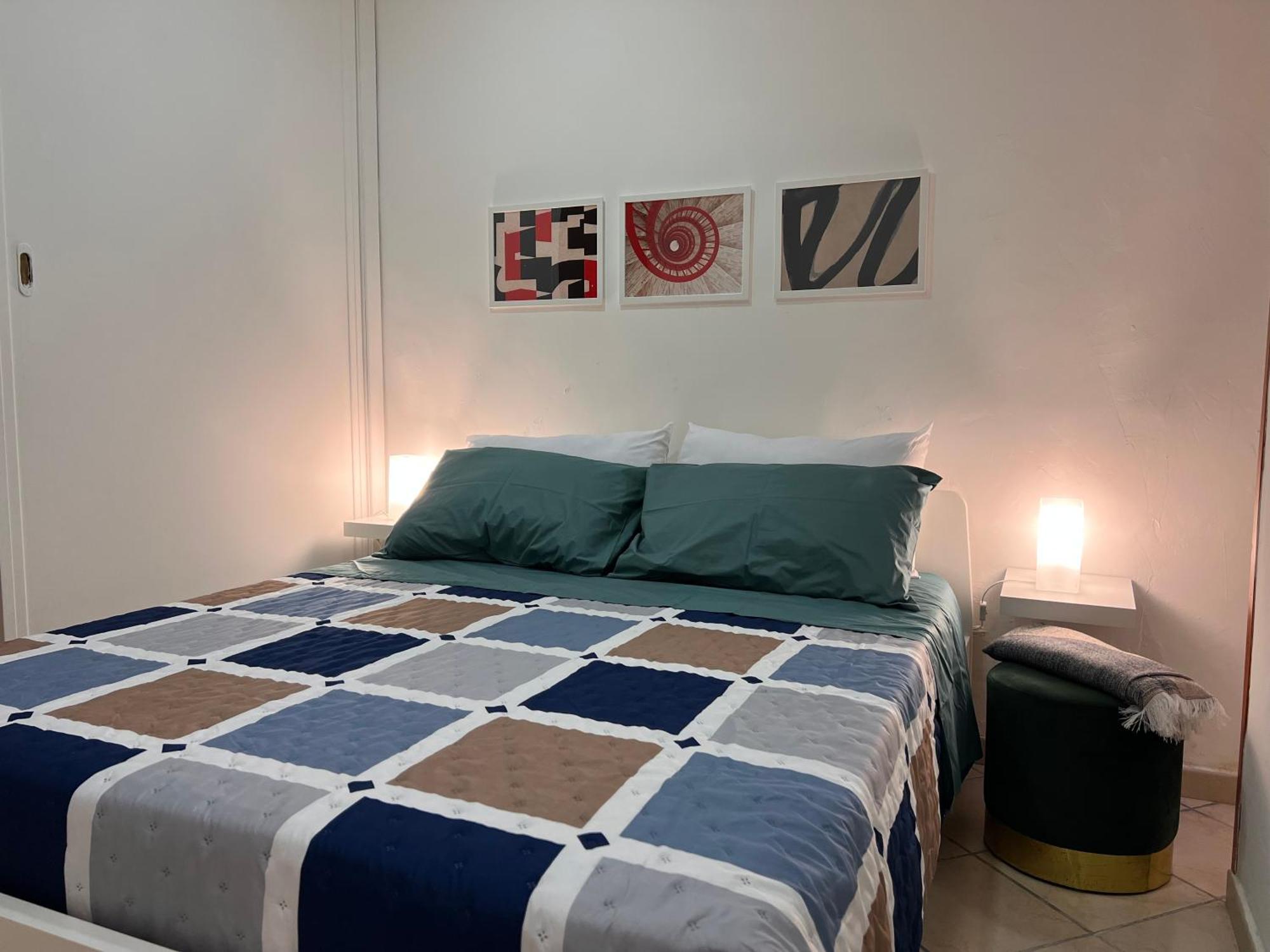 Apartamento Casa Tua Al Centro Di Napoli Exterior foto